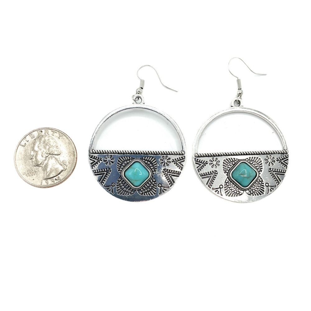 Boho festival western style silver tone and faux turquoise fashion earrings - Picture 3 of 6
